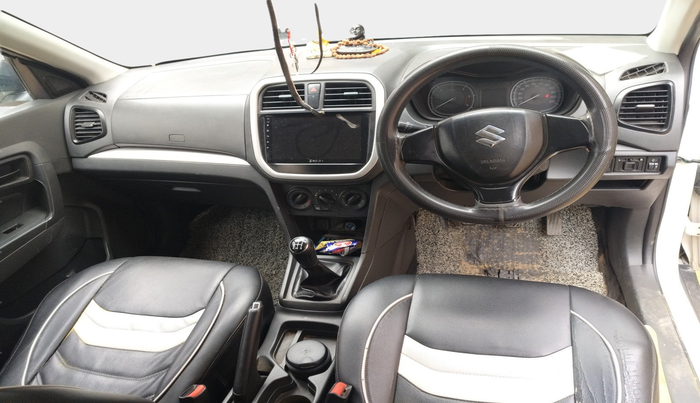 2017 Maruti Vitara Brezza VDI (O), Diesel, Manual, 1,05,394 km, interior