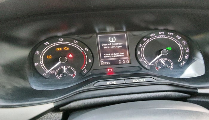 2023 Skoda KUSHAQ AMBITION 1.0L TSI AT, Petrol, Automatic, 33,333 km, interior