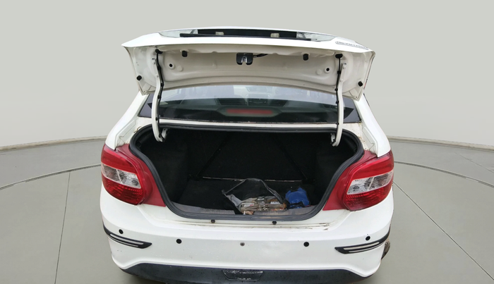 2017 Tata Zest XM PETROL, Petrol, Manual, 44,473 km, exterior