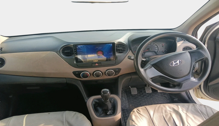 2015 Hyundai Grand i10 MAGNA 1.2 KAPPA VTVT, Petrol, Manual, 1,08,146 km, interior
