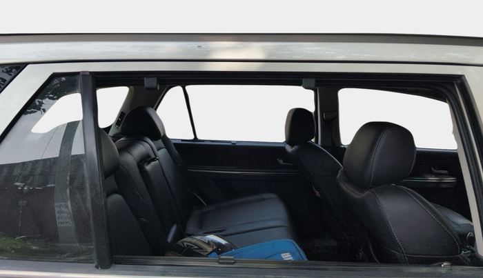 2017 Tata Hexa XT 4X2 6 STR, Diesel, Manual, 75,971 km, interior