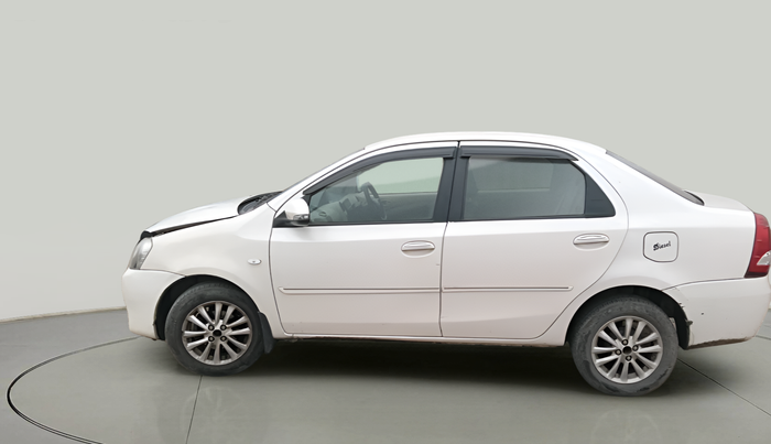 2015 Toyota Etios VX-D, Diesel, Manual, 88,661 km, exterior