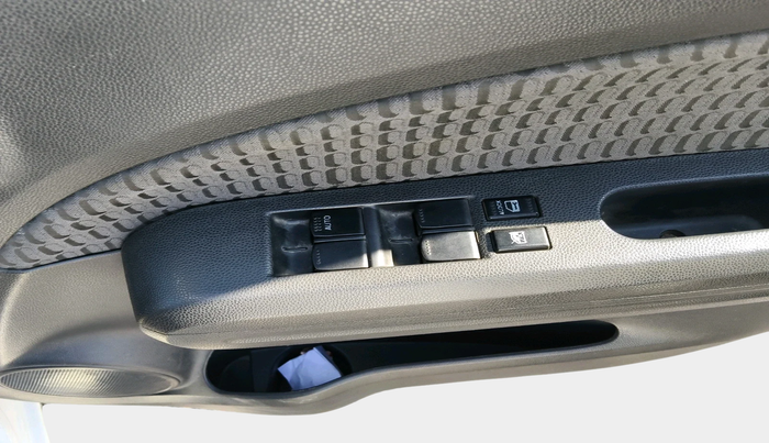 2016 Maruti Ritz VDI, Diesel, Manual, 68,660 km, interior