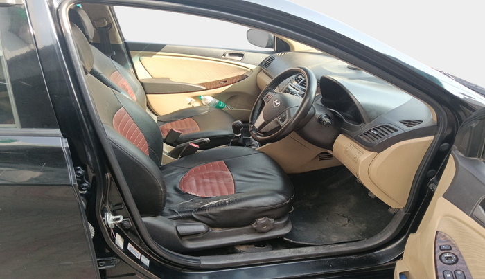 2015 Hyundai Verna FLUIDIC 1.6 CRDI S(O) 4S, Diesel, Manual, 1,52,303 km, interior