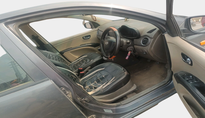 2014 Hyundai i10 MAGNA 1.1, Petrol, Manual, 87,596 km, interior