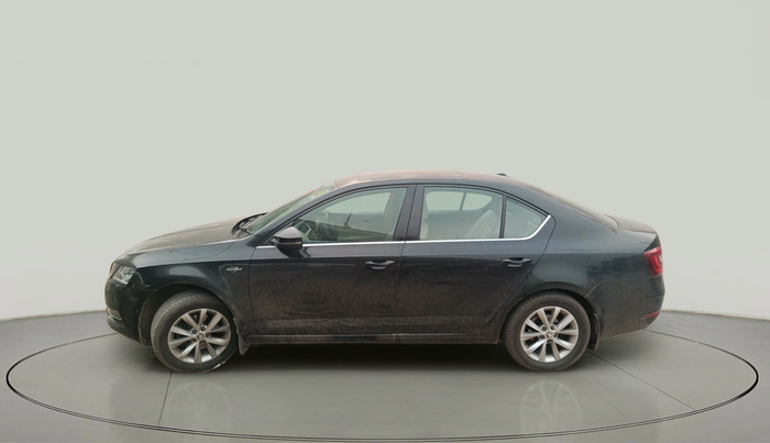 2018 Skoda Octavia 2.0 TDI L&K AT, Diesel, Automatic, 1,23,389 km, exterior