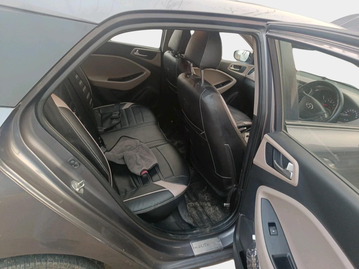 2019 Hyundai Elite i20 ASTA 1.2 (O), Petrol, Manual, 43,717 km, interior