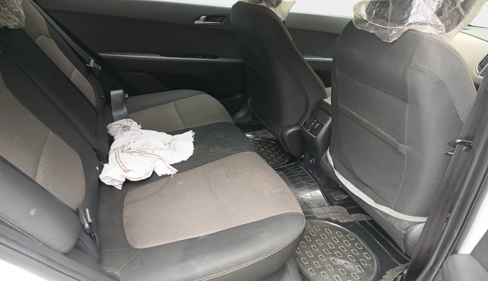 2016 Hyundai Creta SX PLUS AT 1.6 DIESEL, Diesel, Automatic, 1,04,296 km, interior