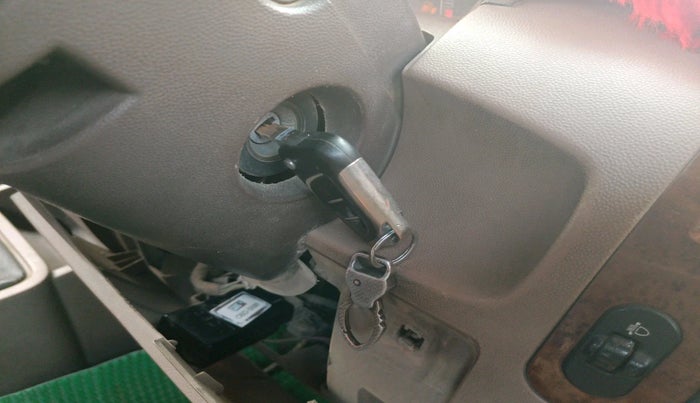 2014 Mahindra Bolero SLX BS-III, Diesel, Manual, 1,07,296 km, interior