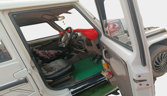 2014 Mahindra Bolero SLX BS-III, Diesel, Manual, 1,07,296 km, interior