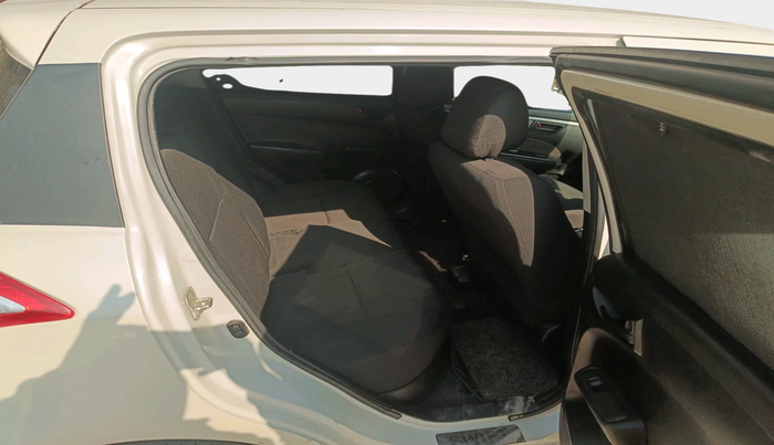 2017 Maruti Swift LXI (O), Petrol, Manual, 1,32,659 km, interior