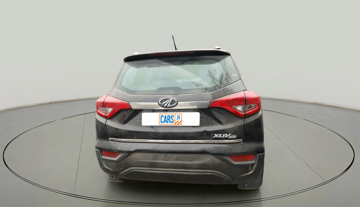 2022 Mahindra XUV300 W4 1.2 PETROL, Petrol, Manual, 78,103 km, exterior