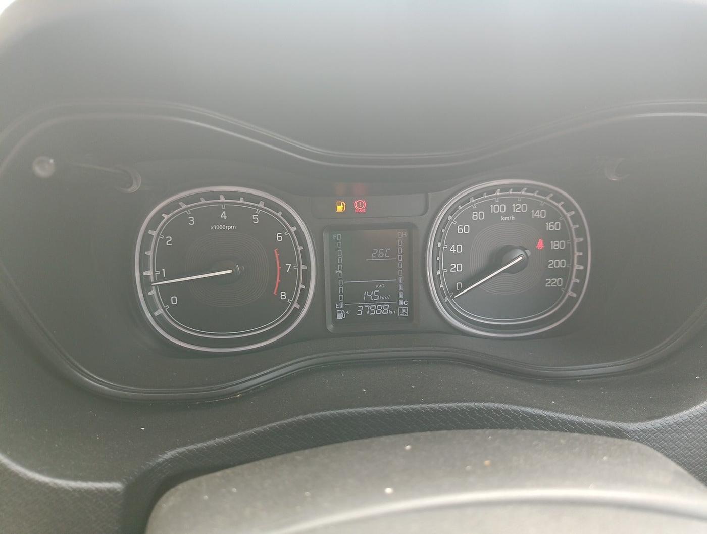 2022 Maruti Vitara Brezza ZXI, Petrol, Manual, 37,988 km, interior