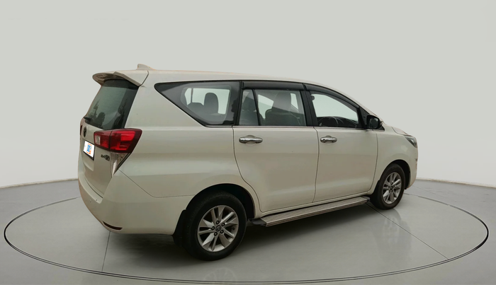 2018 Toyota Innova Crysta 2.4 VX 8 STR, Diesel, Manual, 1,22,580 km, exterior