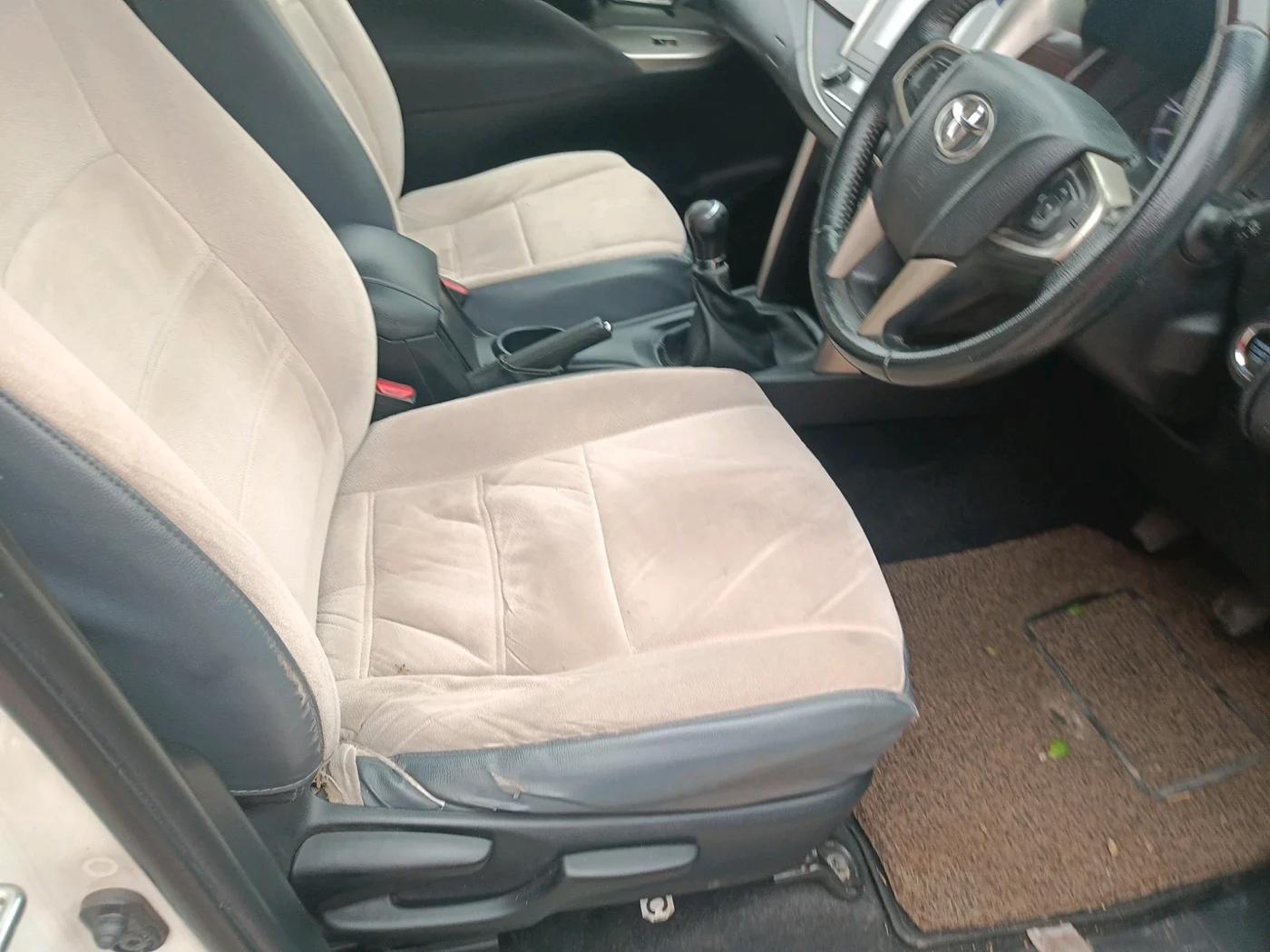 2018 Toyota Innova Crysta 2.4 VX 8 STR, Diesel, Manual, 1,22,580 km, interior