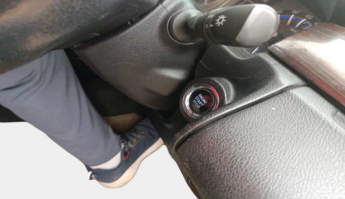 2018 Toyota Innova Crysta 2.4 VX 8 STR, Diesel, Manual, 1,22,580 km, interior