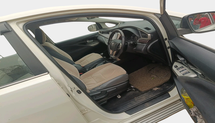 2018 Toyota Innova Crysta 2.4 VX 8 STR, Diesel, Manual, 1,22,580 km, interior