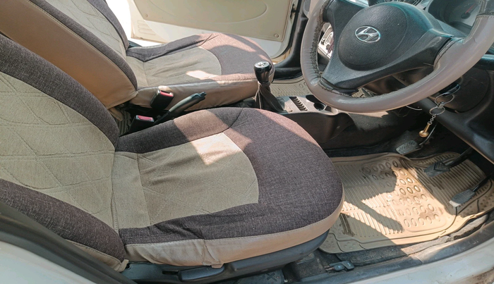 2013 Hyundai Santro Xing GL PLUS, Petrol, Manual, 91,065 km, interior