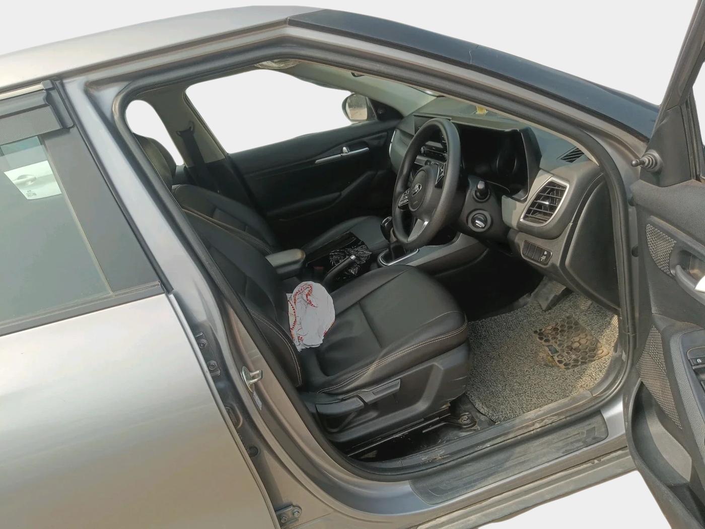 2020 KIA SELTOS HTE 1.5 DIESEL, Diesel, Manual, 65,000 km, interior