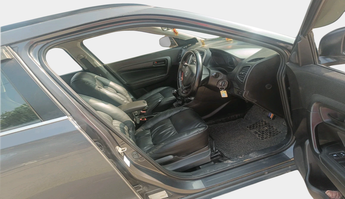 2019 Maruti Vitara Brezza VDI, Diesel, Manual, 1,06,526 km, interior