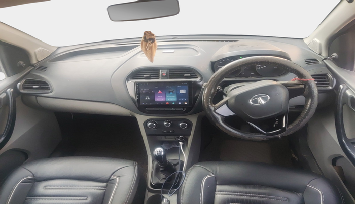 2018 Tata Tiago XM DIESEL, Diesel, Manual, 88,360 km, interior