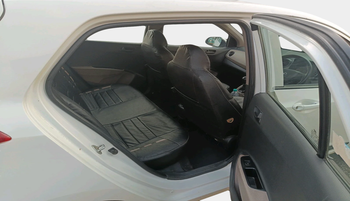 2018 Hyundai Grand i10 MAGNA U2 1.2 CRDI, Diesel, Manual, 47,719 km, interior