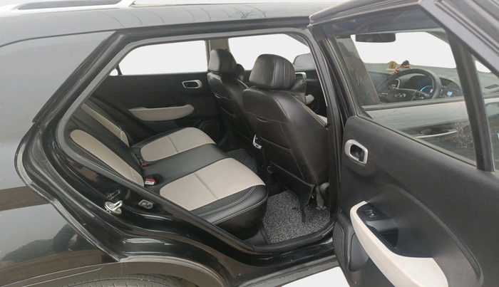 2024 Hyundai VENUE S 1.2, Petrol, Manual, 39,129 km, interior