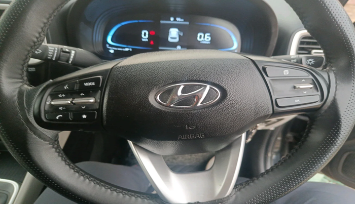 2024 Hyundai VENUE S 1.2, Petrol, Manual, 39,129 km, interior