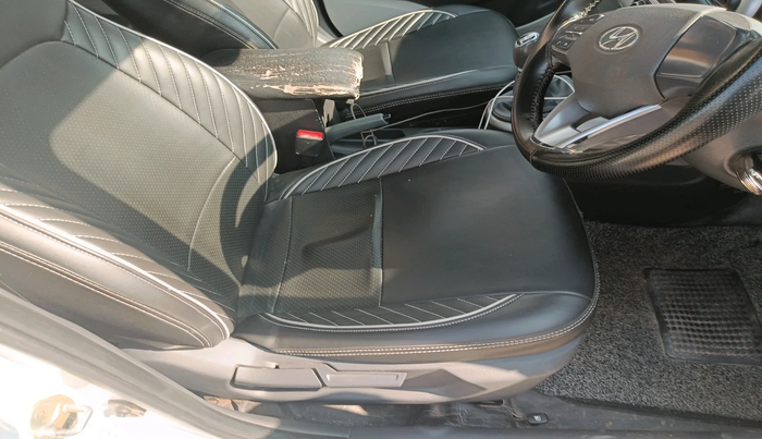 2022 Hyundai GRAND I10 NIOS SPORTZ 1.2 KAPPA VTVT CNG, CNG, Manual, 1,16,000 km, interior