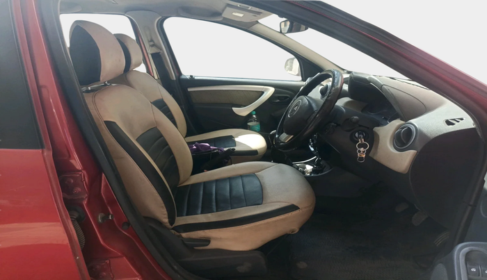 2014 Renault Duster 85 PS RXL DIESEL, Diesel, Manual, 1,14,350 km, interior