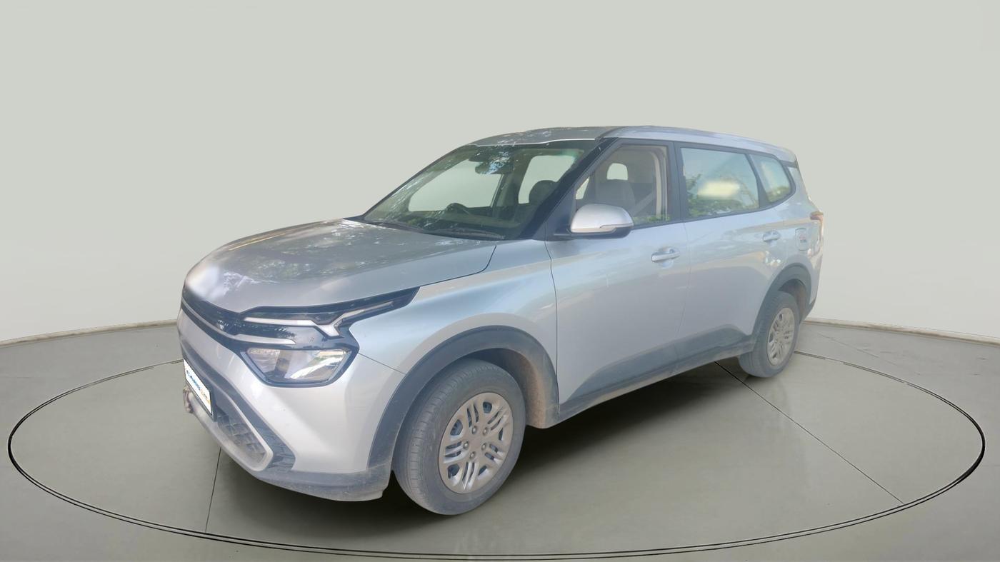 2025 KIA CARENS Premium (O) 1.5 Petrol 7 STR, Petrol, Manual, 8,786 km, exterior
