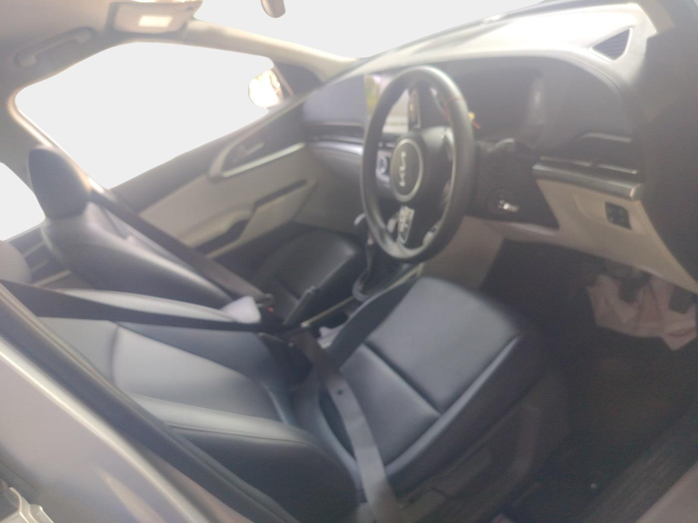2025 KIA CARENS Premium (O) 1.5 Petrol 7 STR, Petrol, Manual, 8,786 km, interior