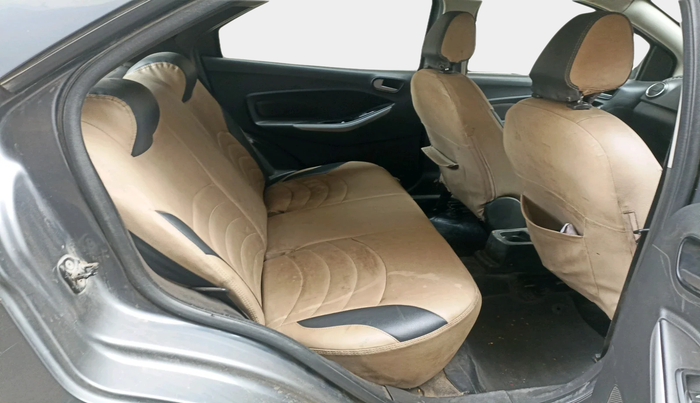 2016 Ford New Figo TREND 1.5L DIESEL, Diesel, Manual, 1,72,987 km, interior