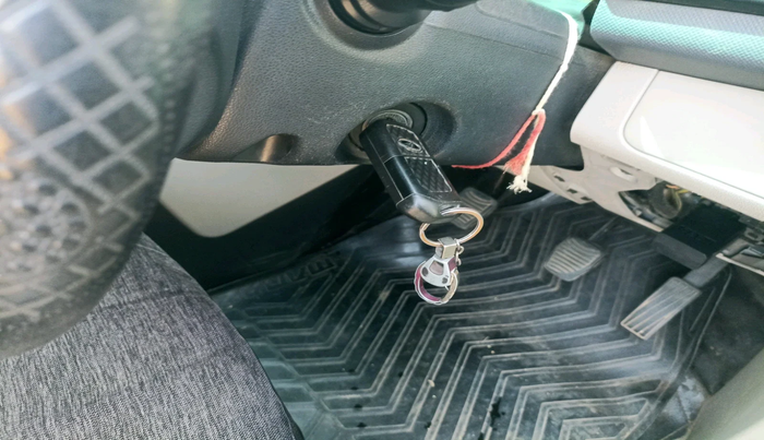 2018 Mahindra MARAZZO M4 8 STR, Diesel, Manual, 1,39,700 km, interior