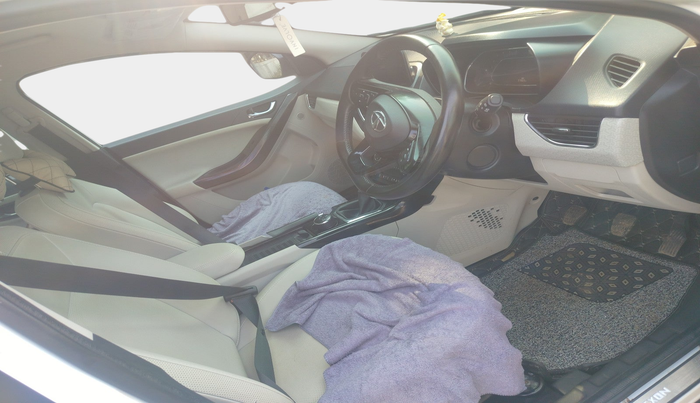 2022 Tata NEXON XZ PLUS (L), Petrol, Manual, 31,605 km, interior