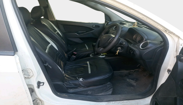 2015 Ford Figo EXI 1.4 DIESEL, Diesel, Manual, 2,30,820 km, interior