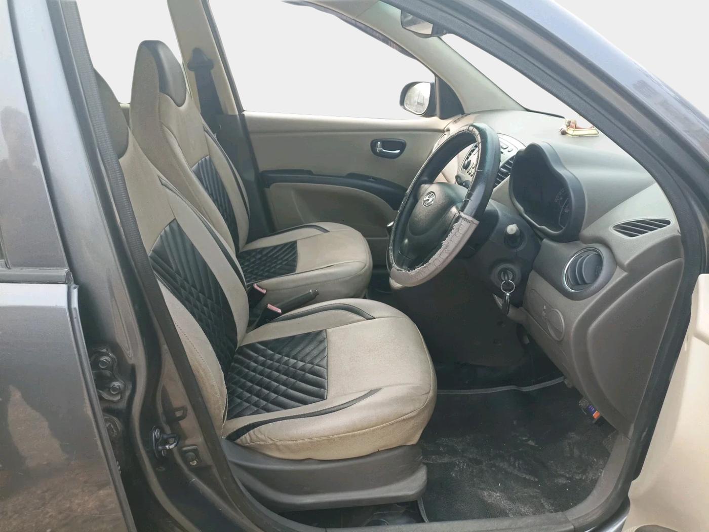 2011 Hyundai i10 SPORTZ 1.2, Petrol, Manual, 65,688 km, interior