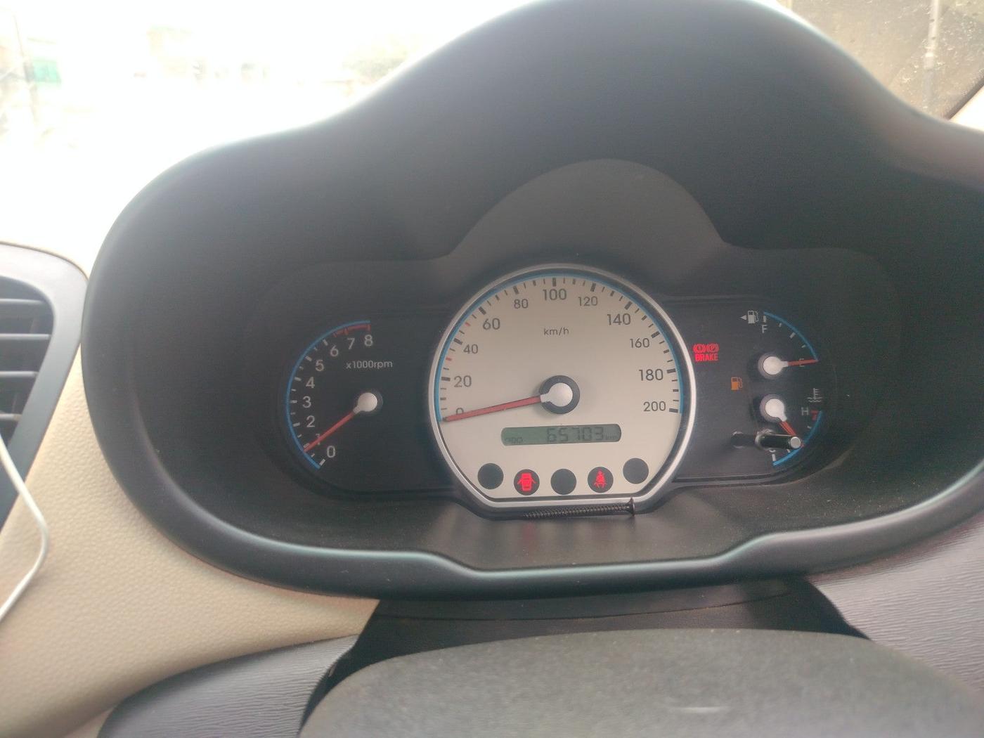2010 Hyundai i10 SPORTZ 1.2, Petrol, Manual, 65,703 km, interior