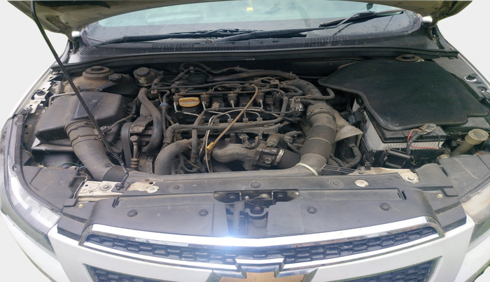 2010 Chevrolet Cruze LTZ AT, Diesel, Automatic, 1,25,427 km, exterior