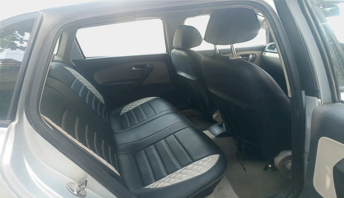 2012 Volkswagen Polo COMFORTLINE 1.2L, Diesel, Manual, 1,43,664 km, interior