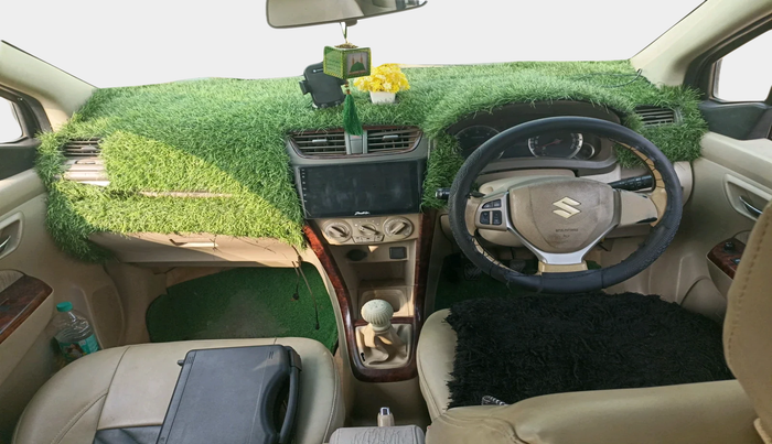 2013 Maruti Ertiga ZDI, Diesel, Manual, 1,92,204 km, interior