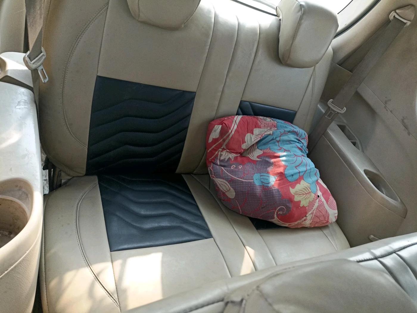 2013 Maruti Ertiga ZDI, Diesel, Manual, 1,92,204 km, interior