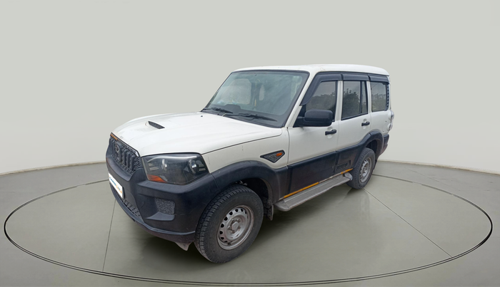 2015 Mahindra Scorpio S2, Diesel, Manual, 2,60,996 km, exterior