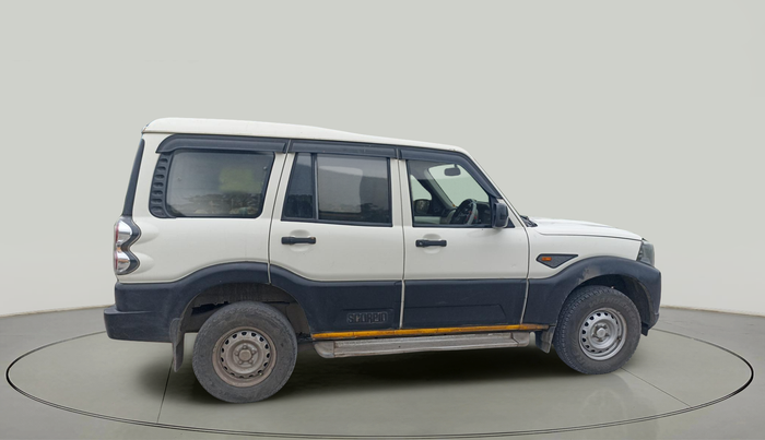 2015 Mahindra Scorpio S2, Diesel, Manual, 2,60,996 km, exterior