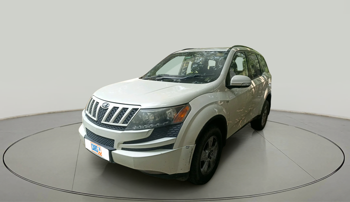 2012 Mahindra XUV500 W8, Diesel, Manual, 3,02,854 km, exterior