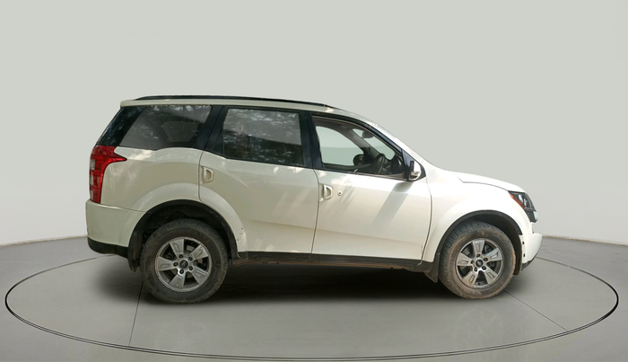 2012 Mahindra XUV500 W8, Diesel, Manual, 3,02,854 km, exterior