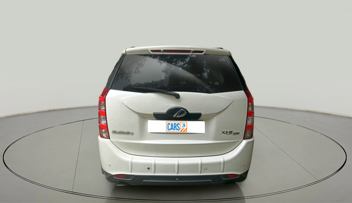 2012 Mahindra XUV500 W8, Diesel, Manual, 3,02,854 km, exterior