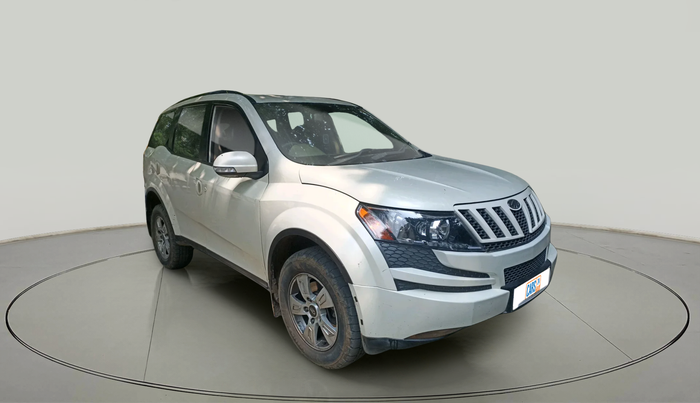 2012 Mahindra XUV500 W8, Diesel, Manual, 3,02,854 km, exterior