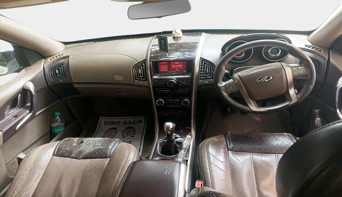 2012 Mahindra XUV500 W8, Diesel, Manual, 3,02,854 km, interior
