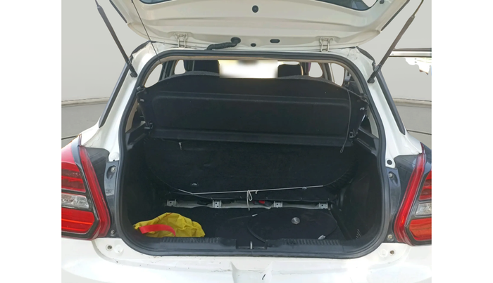 2020 Maruti Swift VXI, Petrol, Manual, 73,543 km, exterior